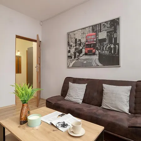 Przytulny Apartament Blisko Starego Miasta W Krakowie By Renters Apartment Krakow