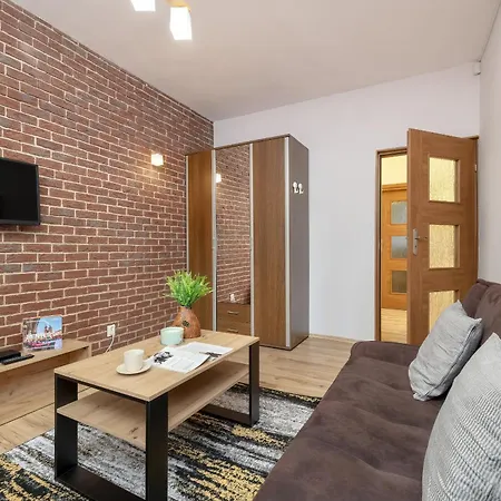 Przytulny Apartament Blisko Starego Miasta W Krakowie By Renters * Kraków